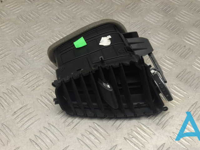 Решітка повітропровода 1WG58DX9AB CHRYSLER