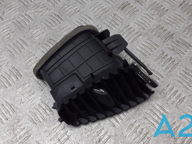 Вентиляція передка 1WG58DX9AC CHRYSLER