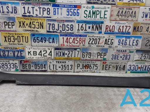 Накладка зовнішня (молдинг) порога, лівий 1YW37RXFAG CHRYSLER