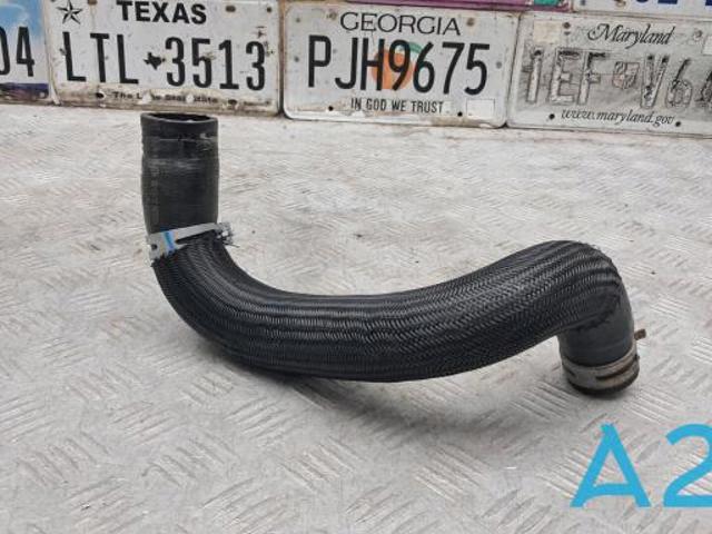 Шланг/патрубок радіатора охолодження, нижній 215035NA0B NISSAN