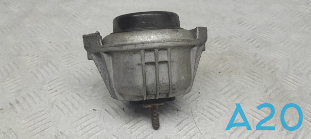 Права подушка двигуна 22116768852 BMW