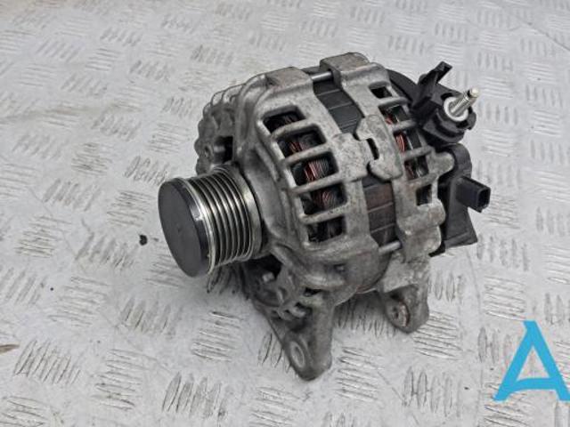 Генератор автомобільний 231006RA0B NISSAN