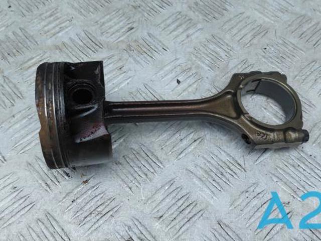 Шатун поршня ДВЗ 235102J000 HYUNDAI