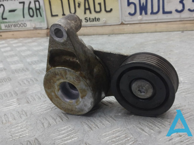 Натяжна планка поліклинового ременя 252812E355 HYUNDAI