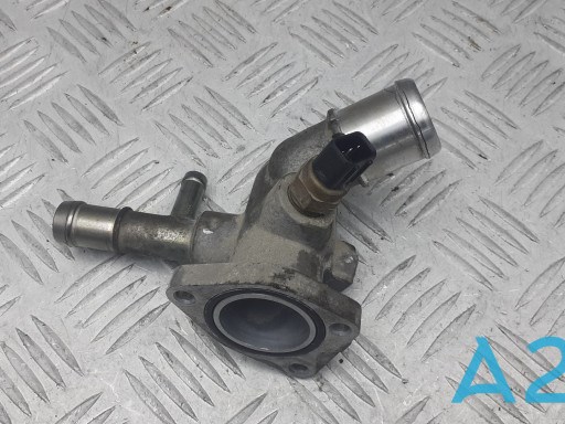Фланець системи охолодження (трійник) 256002B600 HYUNDAI