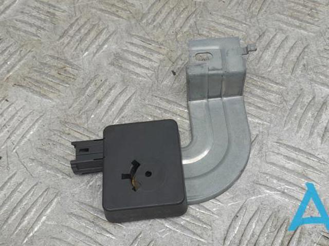 Датчик фаз 256404CE7E NISSAN