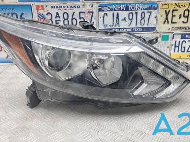 Фара передня права 260106MA0A NISSAN