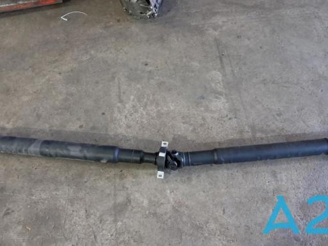 Вал карданний задній 26108672051 BMW