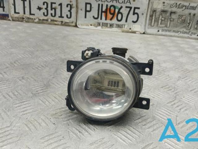 Права протитуманні фари 261508990C NISSAN
