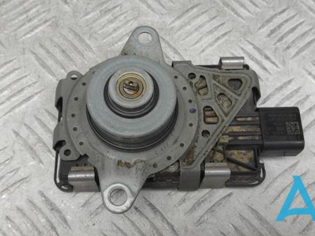 Модуль керування роздавальної коробкою 27608485040 BMW