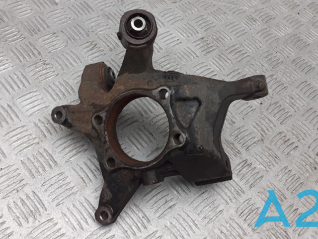 Кулак поворотний лівий 28411AJ05A SUBARU
