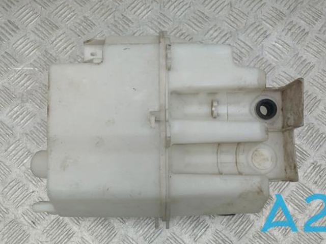 Бачок омивача скла 289105NA0A NISSAN