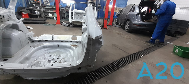 Боковина 2GJ809606 VAG