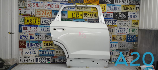 Двері пасажирські задні праві 2GJ833056C VAG