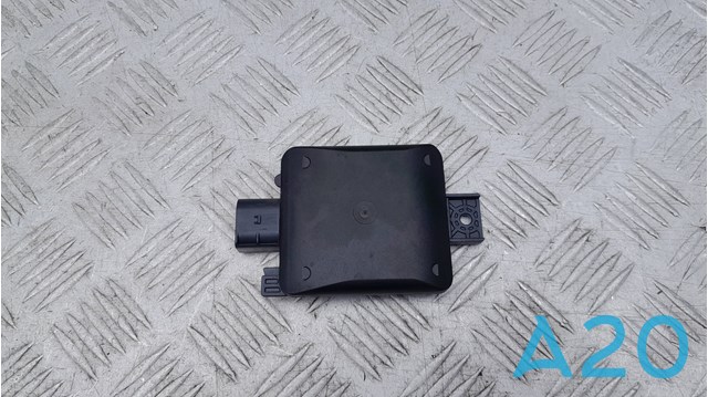 Радар зміни смуги руху 2Q0907686E VAG