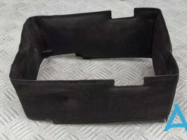 Кришка акумулятора (АКБ) 2Q0915418G VAG