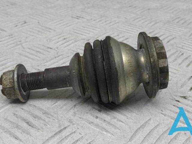 Кульова опора, нижня 31106852536 BMW