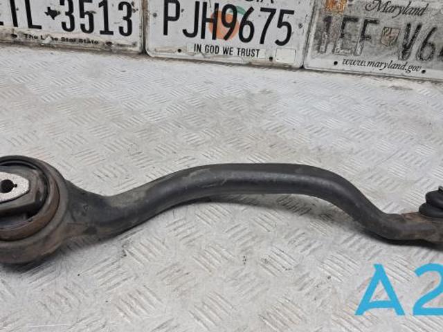 Правий важіль передній нижній підвіски 31126773950 BMW