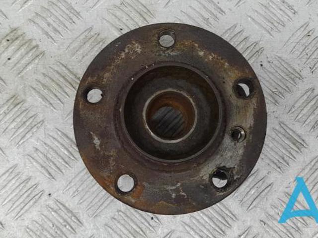 Маточина (передня) 31206868480 BMW