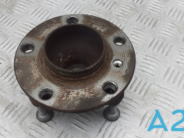Маточина переднього колеса 31206872888 BMW