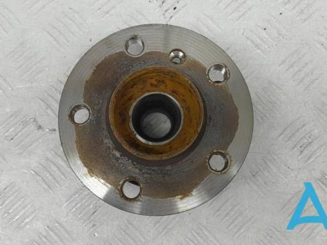 Колеса і маточини 31206874443 BMW