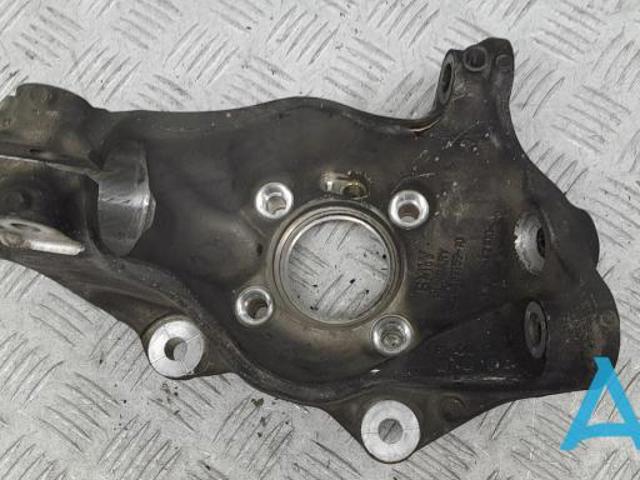 Цапфа поворотного кулака 31216798261 BMW