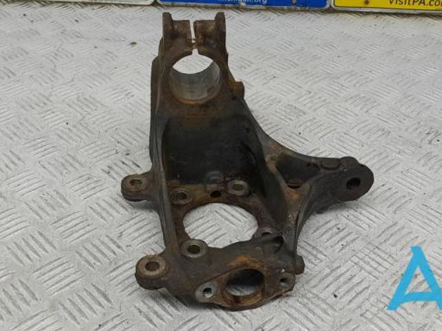 Цапфа - поворотний кулак передній, правий 31219808400 BMW