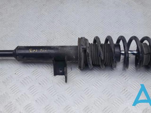 Стійка передня права 31316775576 BMW