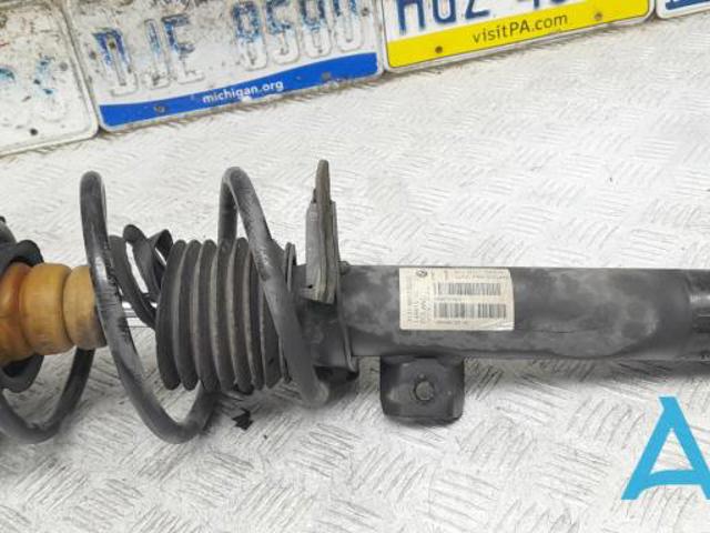 Амортизатор передній 31316873762 BMW