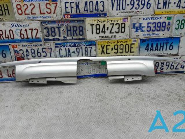 Молдинг заднього бампера, центральний 31353394 VOLVO