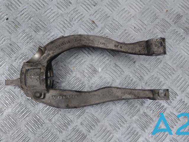 Вилка нижня амортизатора переднього, права 31360636 VOLVO