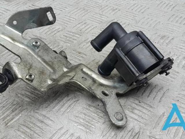 Помпа водяна, додатковий електричний 31368312 VOLVO