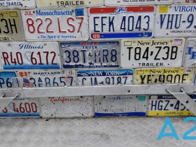 Балка під радіатор верхня 31391252 VOLVO