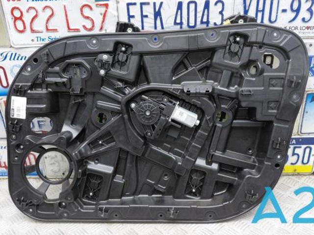 Склопідйомник (механізм переміщення скла) 31391495 VOLVO