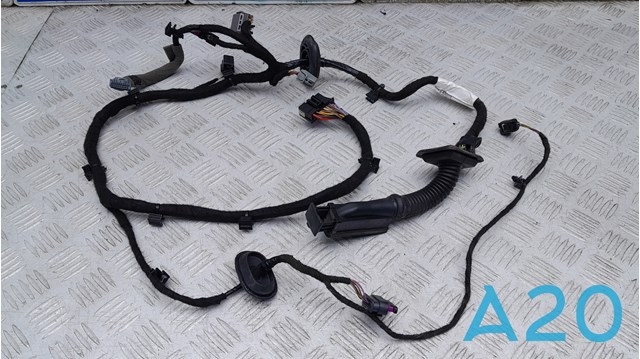 Джгут проводів передньої двері 31396593 VOLVO