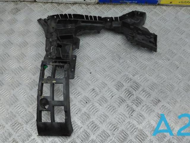 Лівий кронштейн заднього бампера 31407730 VOLVO