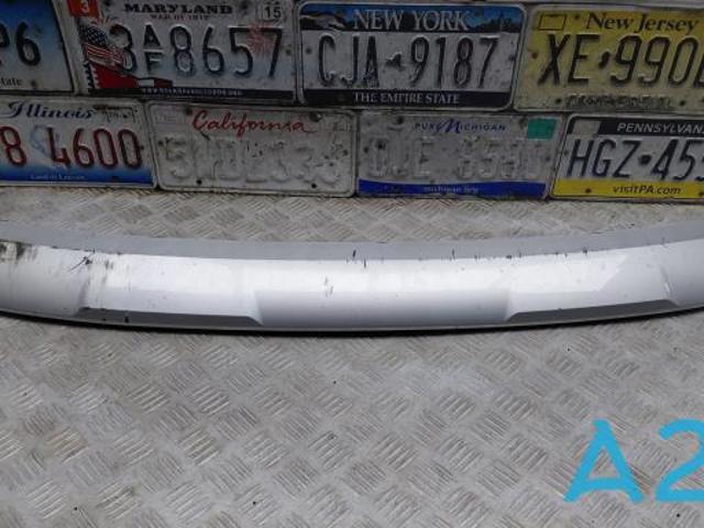 Накладка бампера переднього 31407946 VOLVO