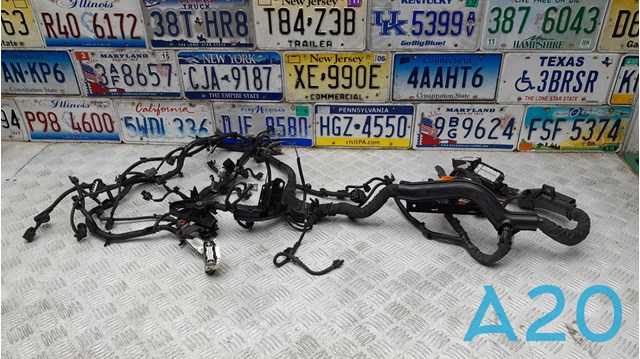 Джгут проводів моторного відсіку 31412988 VOLVO