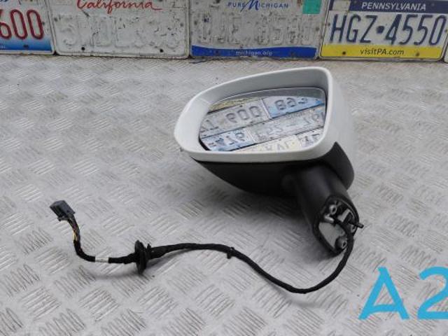 Ліве бічне дзеркало 31424812 VOLVO