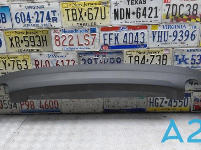 Губа переднього бампера 31425208 VOLVO
