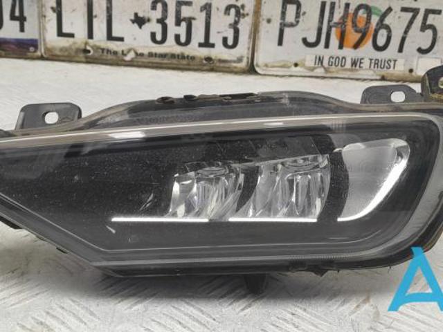 Ліва протитуманна фара 31434666 VOLVO