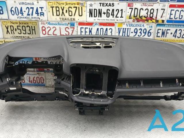 Панель передня "торпедо" 31442543 VOLVO