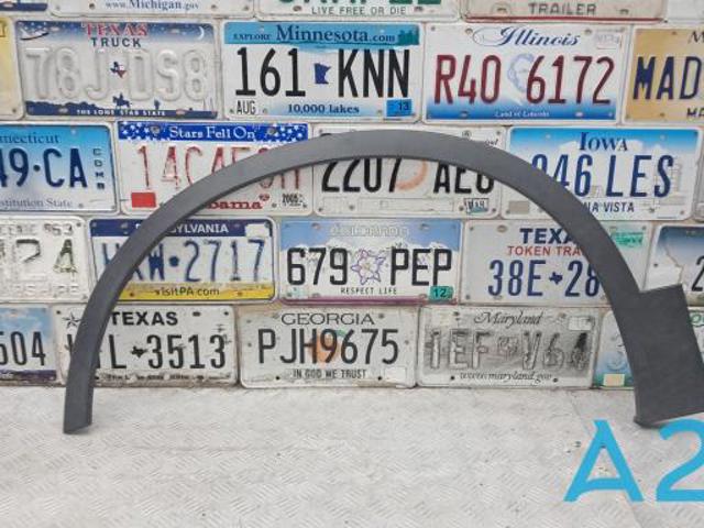 Молдинг передньої арки колеса, лівий 31448324 VOLVO