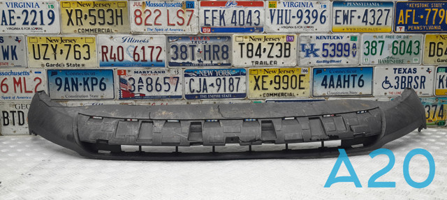 Захисна губа бампера переднього 31449340 VOLVO