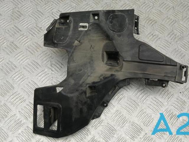 Кронштейн бампера переднього, зовнішній правий 31449363 VOLVO