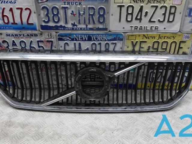 Решітка 31457342 VOLVO