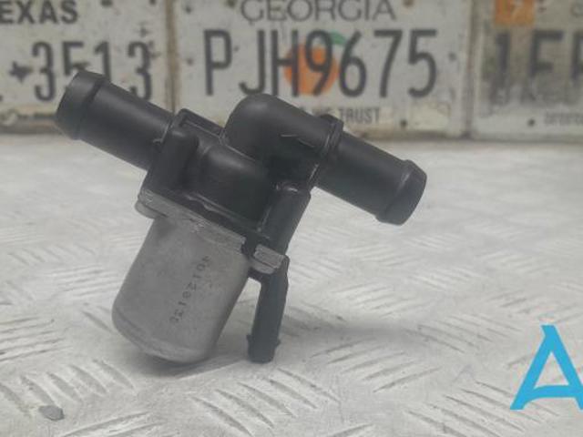 Регулюючий клапан охолоджувальної рідини 31657218 VOLVO