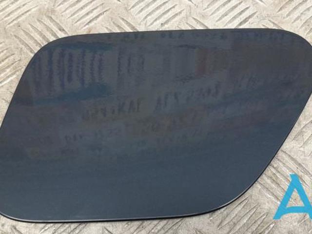 Лючок порту зарядки автомобіля 31663691 VOLVO