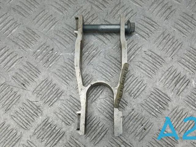 Кронштейн подушки (опори) двигуна, задньої 31686299 VOLVO