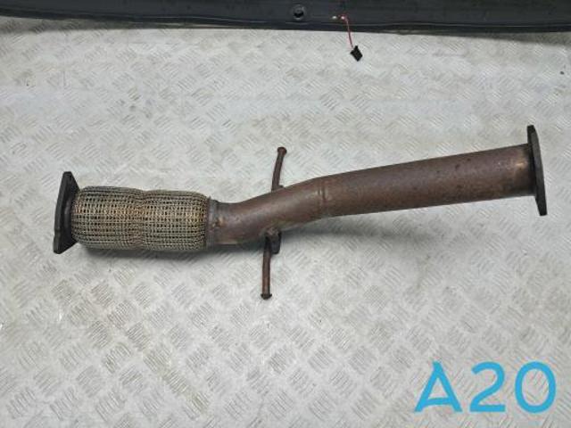 Труба вихлопна, від каталізатора до глушника 31697987 VOLVO